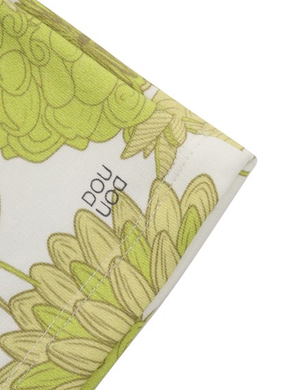 Dou-Uod Shorts with yellow flowers