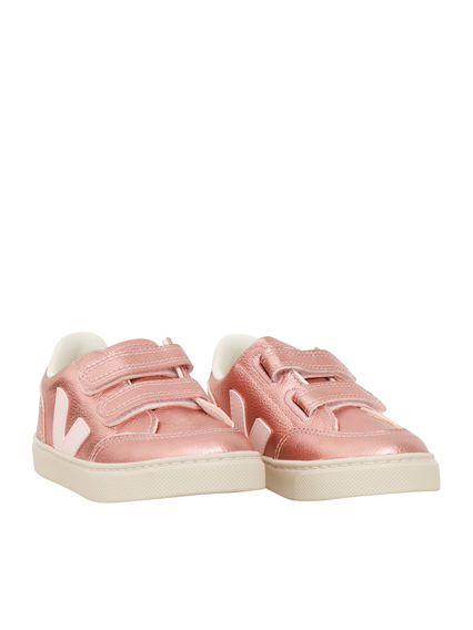 Veja SMALL V-12 LEATH NACRE_LASSI