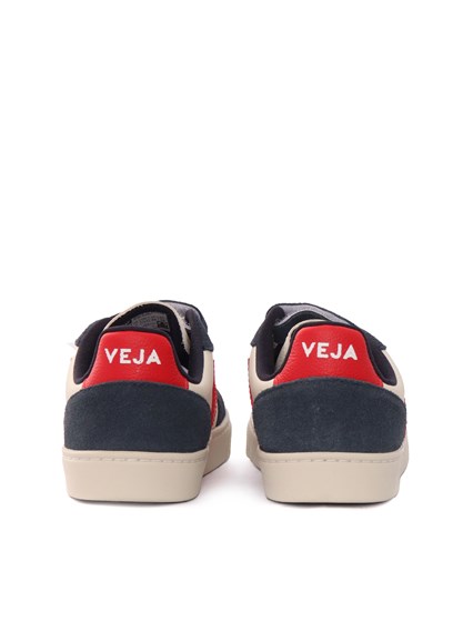 Veja SMALL V-10 LEATH PURE_PEKIN_NAUTICO