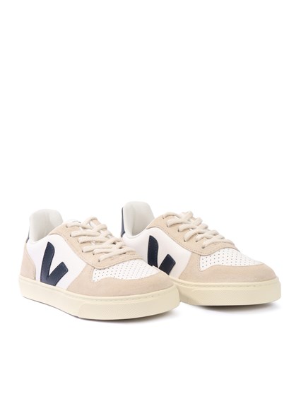 Veja SMALL V-10 L LEATH WHI_NAUT_ALMOND