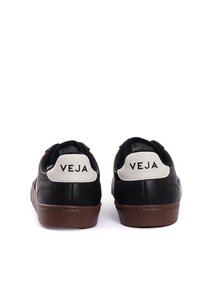 Veja SMALL VOLLEY O.T. BLACK_WHITE_BARK
