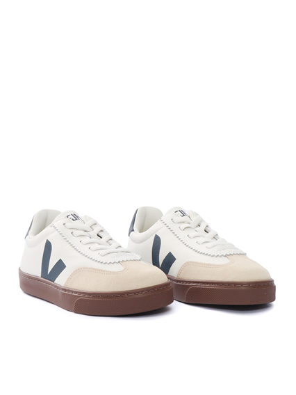 Veja SMALL VOLLEY O.T. WHI_NAUT_BARK