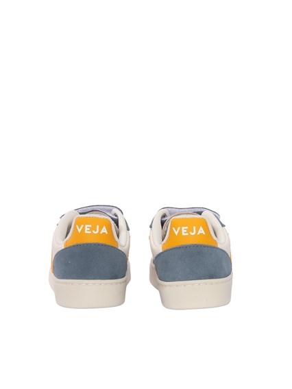 Veja SMALL V-10 LEAT PURE_OURO_CALIFORNIA