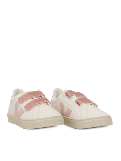 Veja SMALL ESPLAR LEATH WHIT_PETALE_NACRE