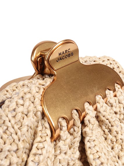 MARC JACOBS THE SMALL CLAW CLIP CLUTCH