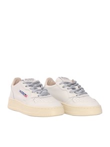 AUTRY MEDALIST KIDS LOW KID LEA/SUEFOUR WHT/SILV SNEAKERS
