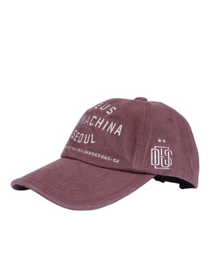 DEUS EX MACHINA Emblem College Address Cap