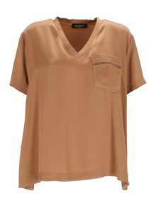 FABIANA FILIPPI TOP SCOLLO V MANICA CORTA IN ENVER SATIN LUCIDO CON TASCHINO COLOR VIMINI