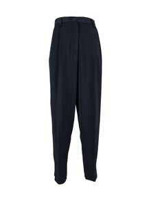 FABIANA FILIPPI PANTALONE CARROT FIT CON PINCES IN ENVER SATIN LUCIDO COLOR BLU NOTTE