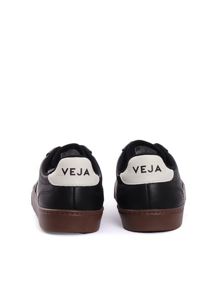 VEJA Small Volley BLACK_WHITE_BARK
