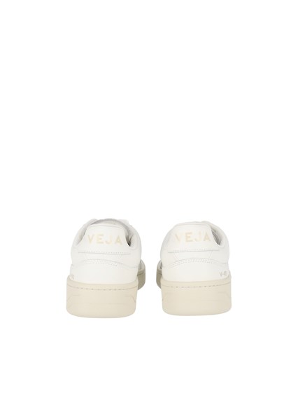 VEJA V-90 EXTRA-WHITE SNEAKER