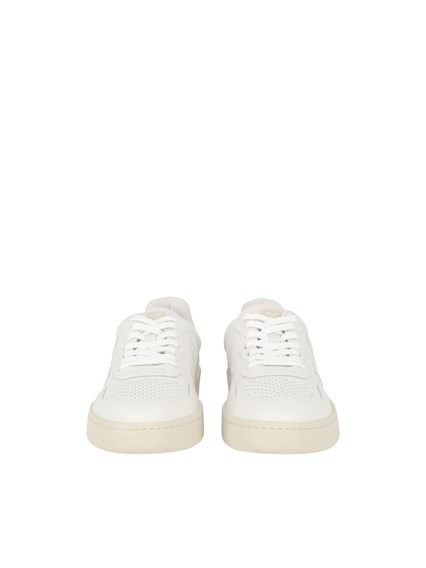 VEJA V-90 EXTRA-WHITE SNEAKER