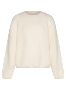 AO76 betty c-neck